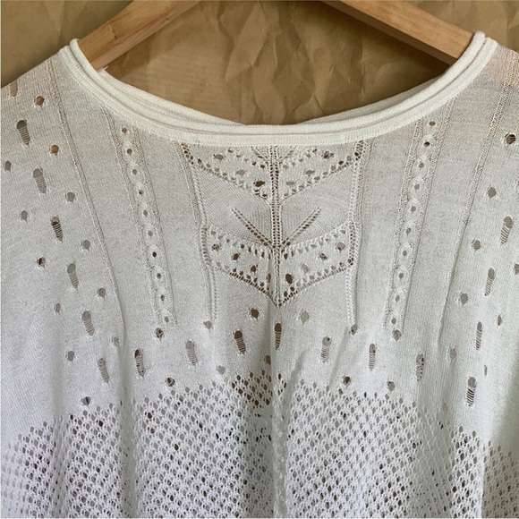 Wildfox | Taylor White Tunic Swim Beach Sweater Coverup NWOT Medium - Picture 2 of 10